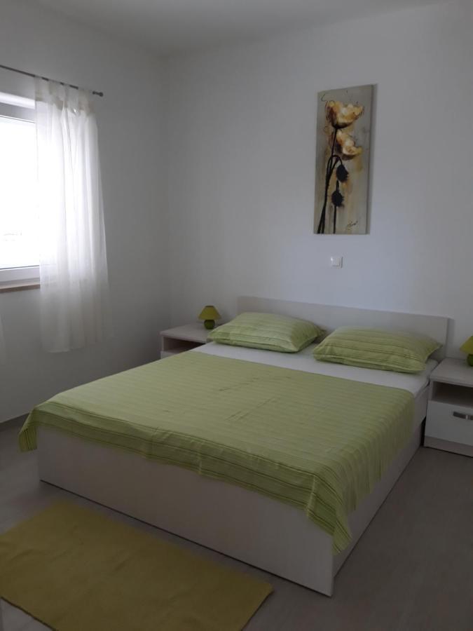 Apartment With Free And Private Parking Makarska Ngoại thất bức ảnh